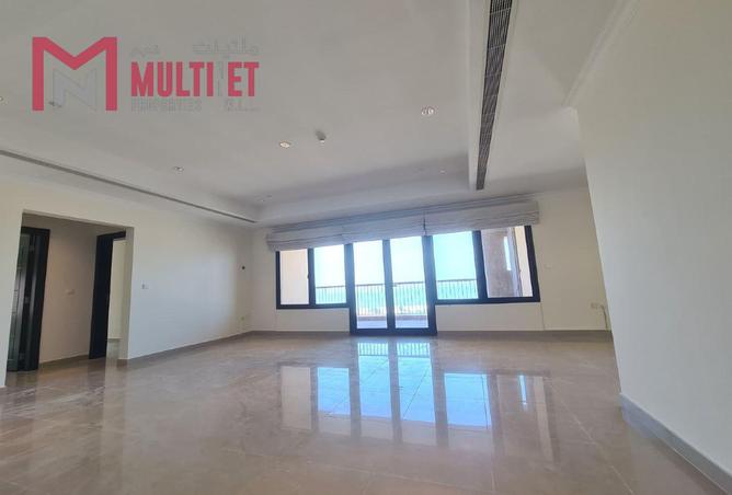 965388 - Property Image 2