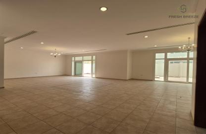 Villa - 3 Bedrooms - 4 Bathrooms for rent in Ain Khaled - Doha