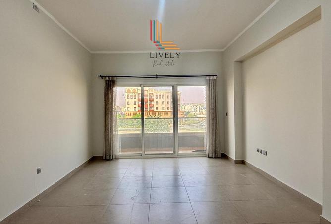 970755 - Property Image 2