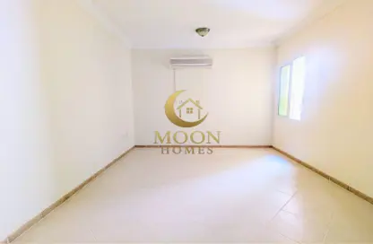 Apartment - 3 Bedrooms - 2 Bathrooms for rent in Muntazah 7 - Al Muntazah - Doha