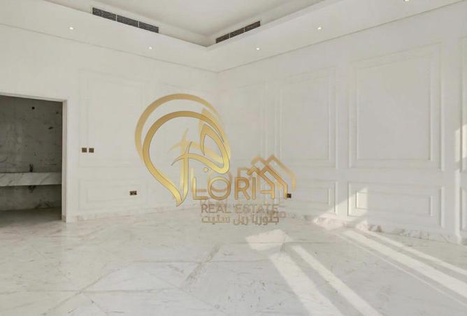 995455 - Property Image 3