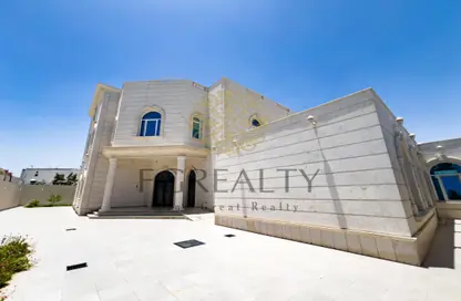 Villa - 7+ Bedrooms - 7+ Bathrooms for sale in Al Markhiya Street - Al Markhiya - Doha