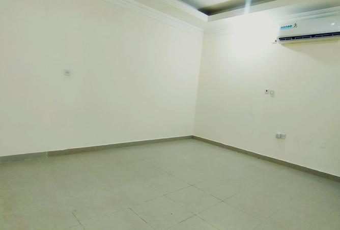 1006299 - Property Image 2