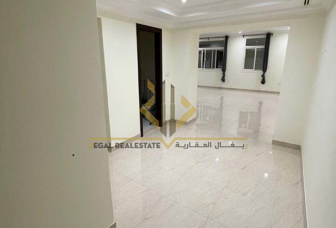 947953 - Property Main Image