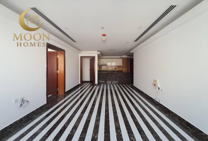 979983 - Property Image 2