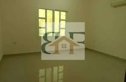 Apartment - 2 Bedrooms - 2 Bathrooms for rent in Najma 28 - Ibn Dirhem Street - Najma - Doha