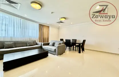 شقة - 2 غرف نوم - 2 حمامات للايجار في برج الخير - شارع الكورنيش - شارع الكورنيش - الدوحة
