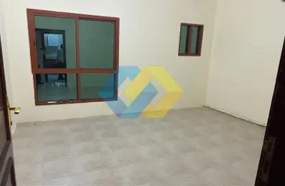 Apartment - 2 Bedrooms - 2 Bathrooms for rent in Al Khazin Street - Madinat Khalifa South - Madinat Khalifa - Doha
