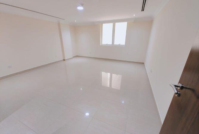 941841 - Property Image 3