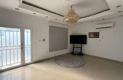 Villa - 5 Bedrooms - 5 Bathrooms for rent in Al Khor Community - Al Khor