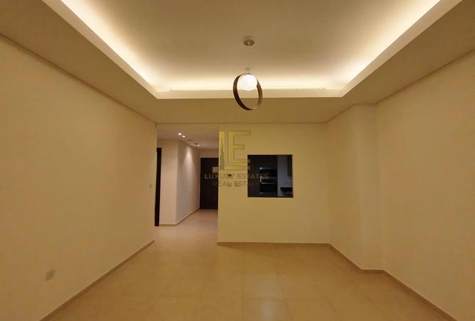 937379 - Property Main Image
