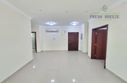 شقة - 2 غرف نوم - 2 حمامات للايجار في المنصورة - الدوحة