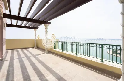 Penthouse - 4 Bedrooms - 5 Bathrooms for sale in East Porto Drive - Porto Arabia - The Pearl Island - Doha