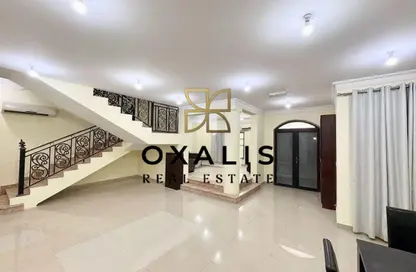 فيلا - 6 غرف نوم - 6 حمامات للايجار في Al Sakhama - الدوحة