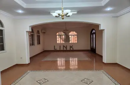Villa - Studio - 6 Bathrooms for rent in Old Airport Road - Old Airport Road - Doha