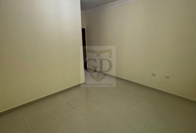 966169 - Property Image 2