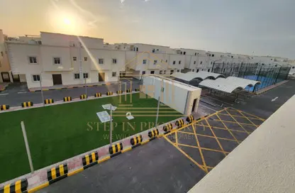 Apartment - 6 Bedrooms - 6 Bathrooms for rent in Al Kheesa - Al Kheesa - Umm Salal Mohammed