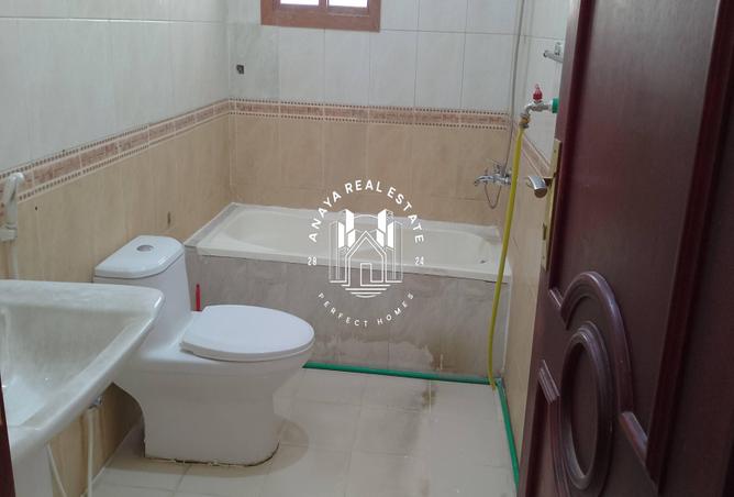 1001761 - Property Image 2