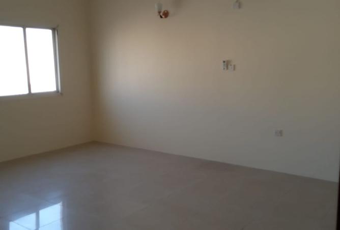 979315 - Property Image 2