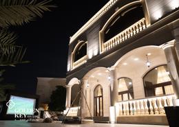فيلا - 6 غرف نوم - 8 حمامات للبيع في فيلات البلاج - حي الفيلات - جزيرة اللؤلؤة - الدوحة