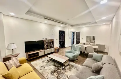 Apartment - 1 Bedroom - 2 Bathrooms for rent in Giardino Apartments - The Pearl Island - Doha Apartment - 1 Bedroom - 2 Bathrooms for rent in Giardino Apartments - The Pearl Island - Doha