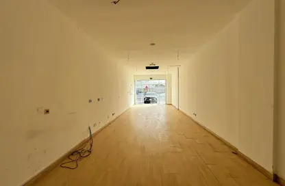 Shop - Studio - 1 Bathroom for rent in Al Rawabi - Al Rayyan - Doha