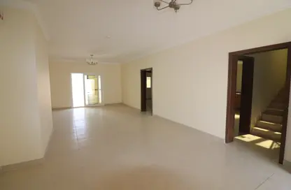 Apartment - 4 Bedrooms - 4 Bathrooms for rent in Al Kheesa - Al Kheesa - Umm Salal Mohammed