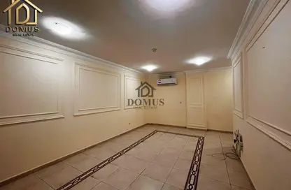 Apartment - 3 Bedrooms - 3 Bathrooms for rent in Anas Street - Fereej Bin Mahmoud North - Fereej Bin Mahmoud - Doha