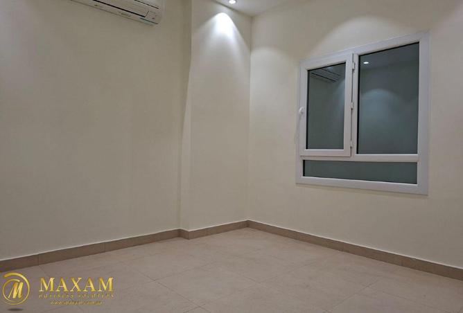 941744 - Property Main Image