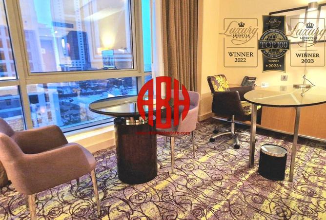 915356 - Property Image 3