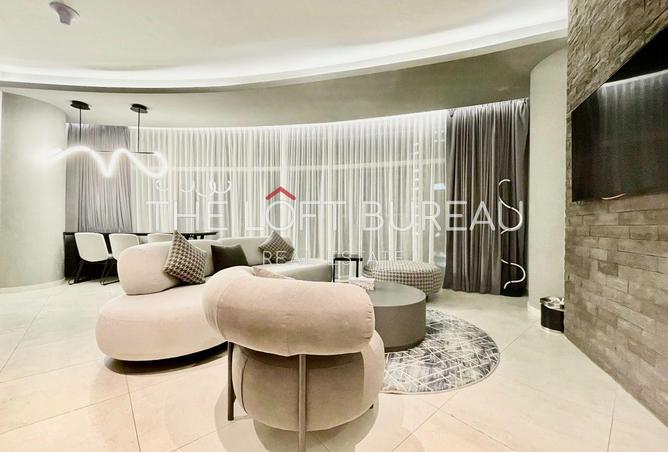 913696 - Property Image 2