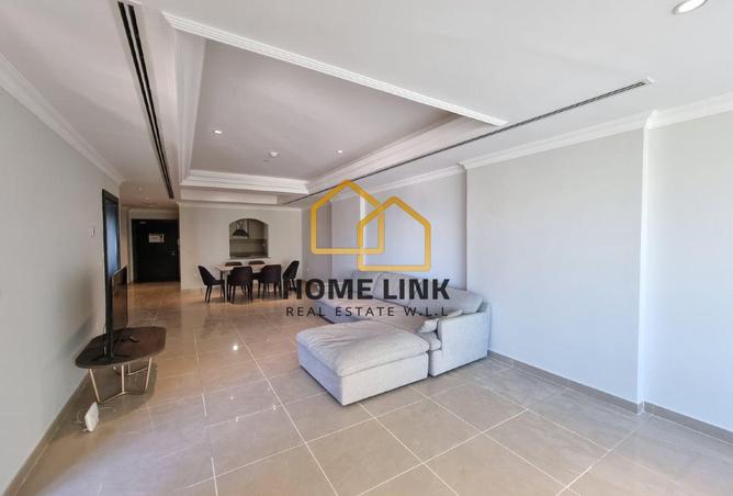 929054 - Property Image 3