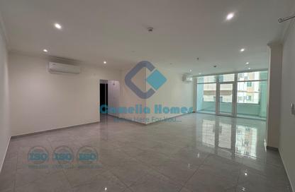 Apartment - 2 Bedrooms - 3 Bathrooms for rent in Al Sadd - Al Sadd - Doha