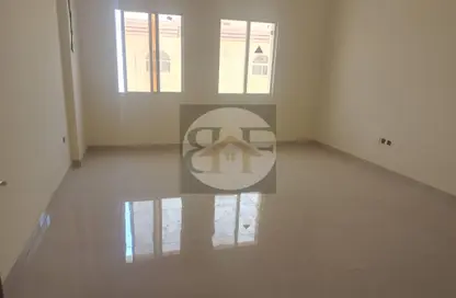 شقة - 2 غرف نوم - 2 حمامات للايجار في شقق مساكن المطار القديم - طريق المطار القديم - الدوحة