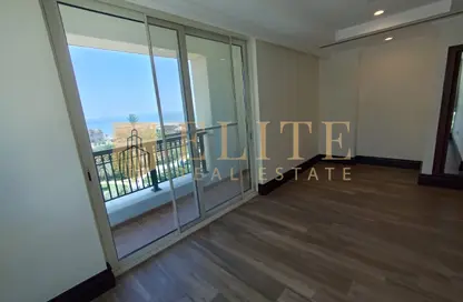 Apartment - 2 Bedrooms - 3 Bathrooms for rent in Viva East - Viva Bahriyah - The Pearl Island - Doha