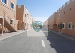 مجمع سكني - 4 غرف نوم - 4 حمامات للكراء في أم صلال علي - أم صلال على - الدوحة
