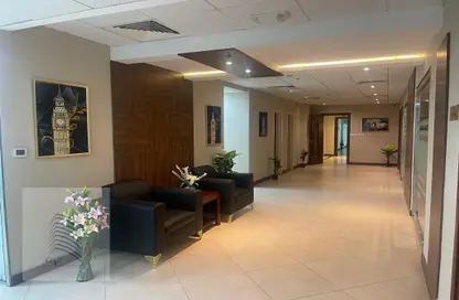مساحات مكتبية - استوديو للايجار في بروة الشارع التجاري - أم السنيم - الدوحة