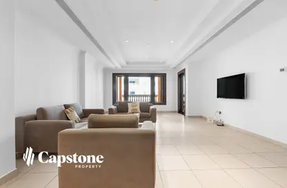 Apartment - 1 Bedroom - 2 Bathrooms for rent in East Porto Drive - Porto Arabia - The Pearl Island - Doha