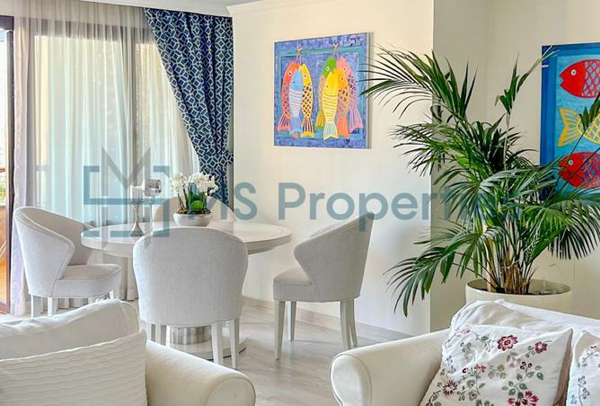 989180 - Property Image 3