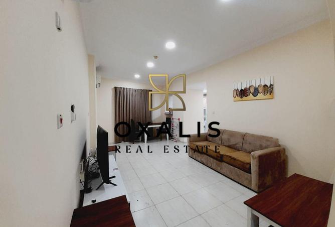 910822 - Property Main Image