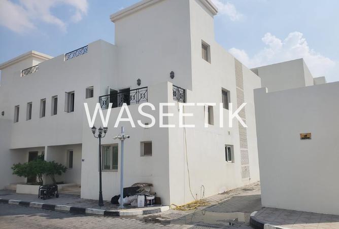950083 - Property Image 2