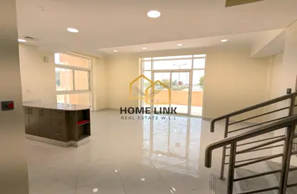 دوبلكس - 2 غرف نوم - 2 حمامات للايجار في ريجنسي ريزيدنس فوكس هيلز 2 - الوسيل