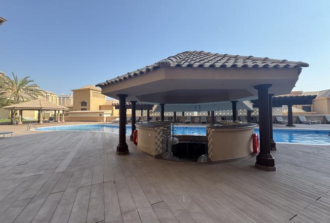 947908 - Property Image 2