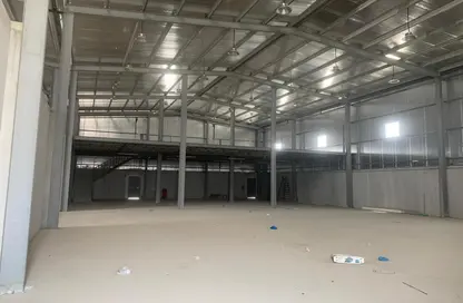 مخزن - استوديو - 6 حمامات للايجار في شارع الصناعية الشرقي - بركة العوامر - الوكرة