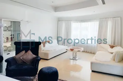 شقة - غرفة نوم - 2 حمامات للبيع في طريق بورتو الشرقي - بورتو أرابيا - جزيرة اللؤلؤة - الدوحة