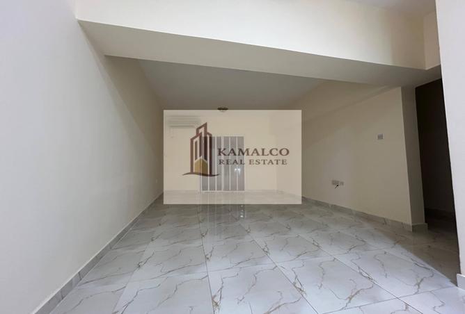 999313 - Property Image 2