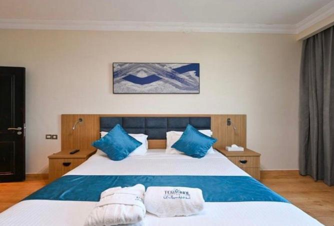 987656 - Property Image 2