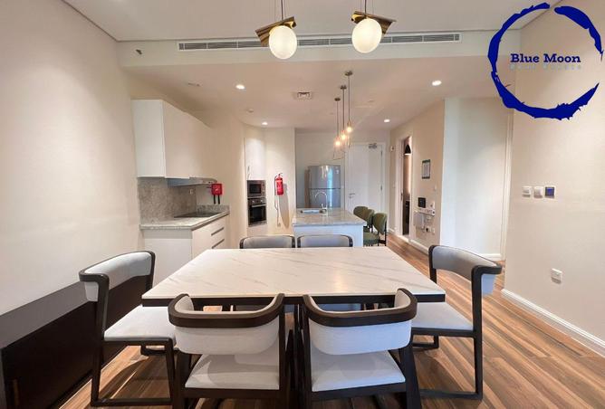 956748 - Property Image 2