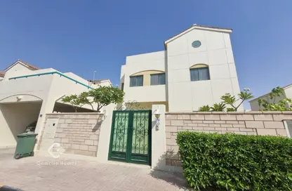 مجمع سكني - 4 غرف نوم - 5 حمامات للايجار في شارع الوعب - الوعب - الدوحة