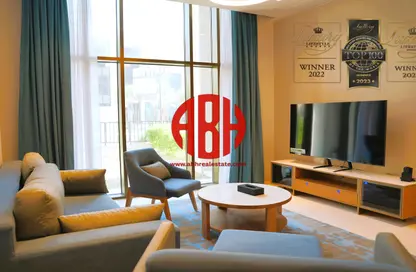 شقة - غرفة نوم - 2 حمامات للايجار في البلاج الجنوبي - البلاج - جزيرة اللؤلؤة - الدوحة